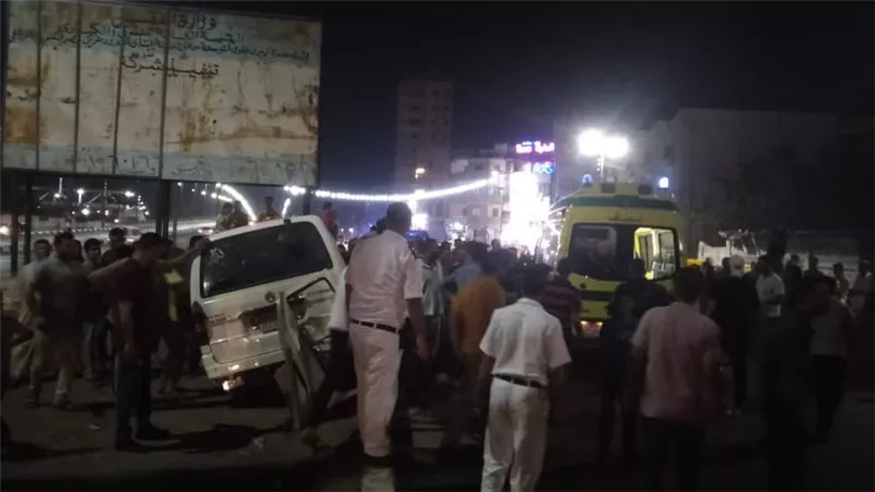 مصرع شخص وإصابة آخر في حادث تصادم مروع بطريق القاهرة-الإسكندرية الصحراوي