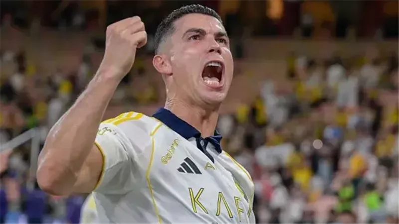 كريستيانو رونالدو يتحرك لشراء النصر السعودي.. 500 مليون دولار على طاولة المفاوضات