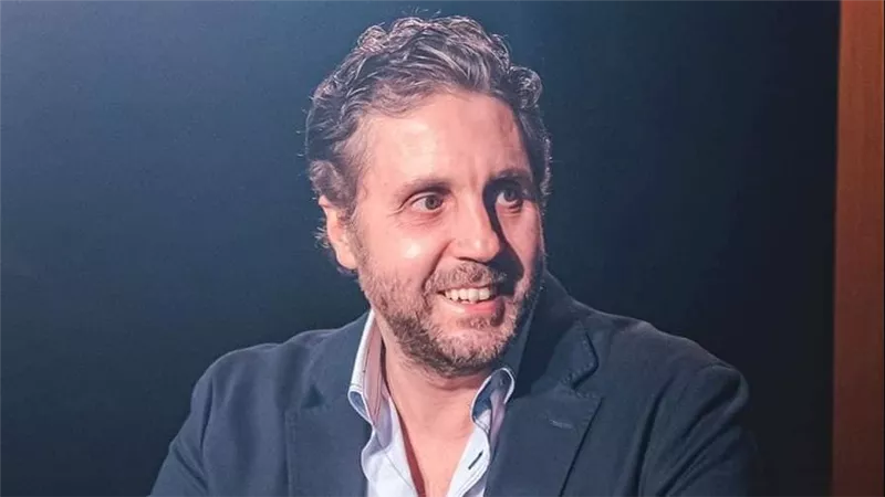هشام ماجد يكشف تفاصيل مسرحية خيال مريض ويتحدث عن صعوبات إنتاج المسرح