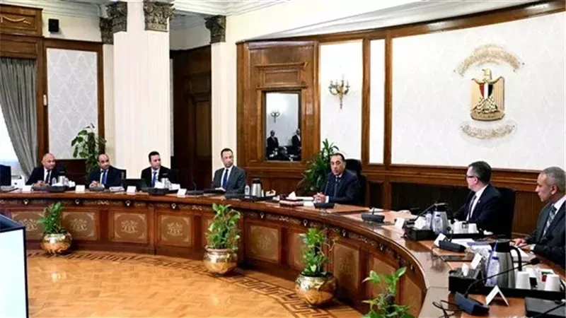 رئيس الوزراء يوجه بتعزيز المخزون الاستراتيجي لمواجهة تداعيات الأوضاع الجيوسياسية