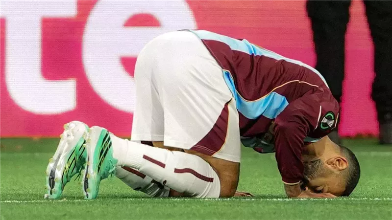 محمد صلاح يتألق بهدف وصناعة.. طرابزون سبور يسحق كوبس برباعية