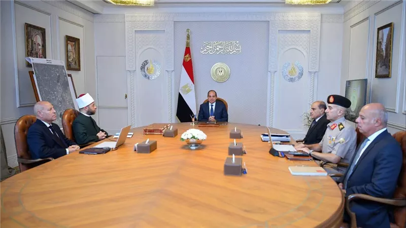 «الرئيـس» يتابع جهود إعادة إحياء معالم القاهرة الإسلاميّـة والتاريخيّـة